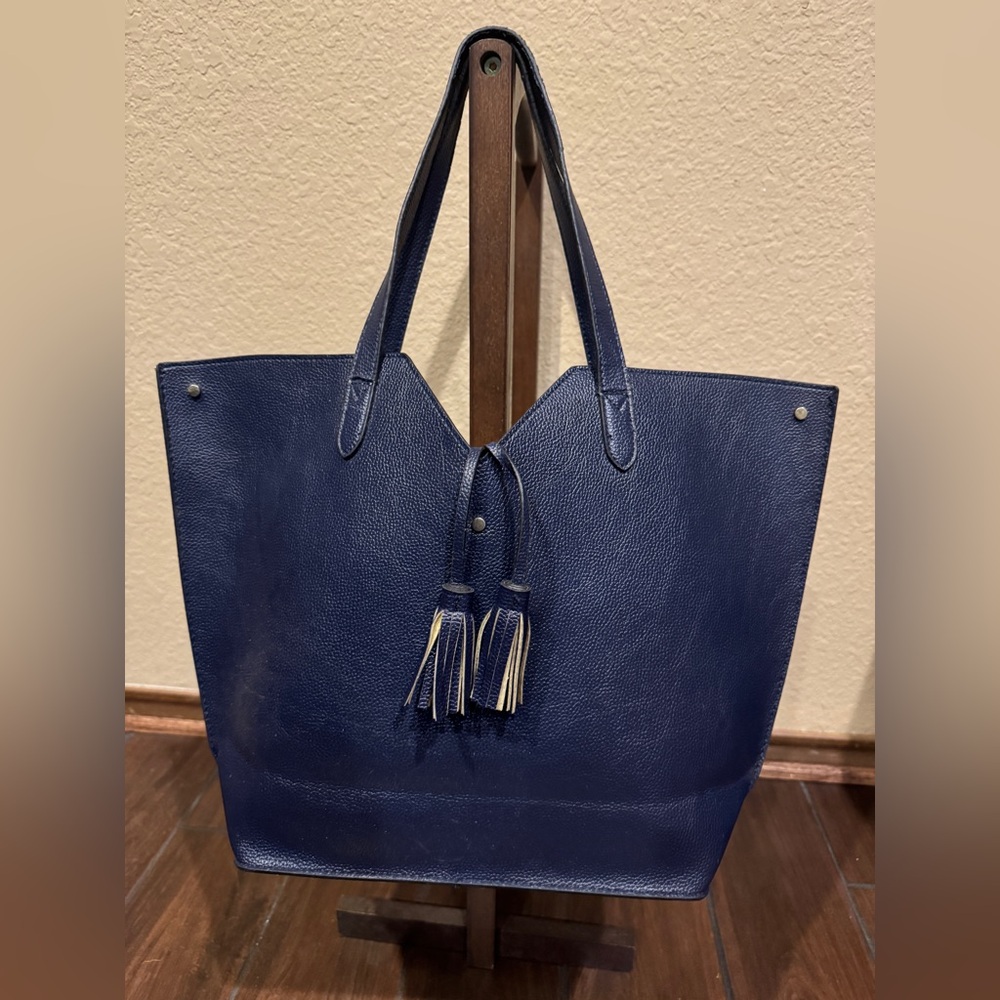 Nieman Marcus Chic Navy Blue Tote Bag